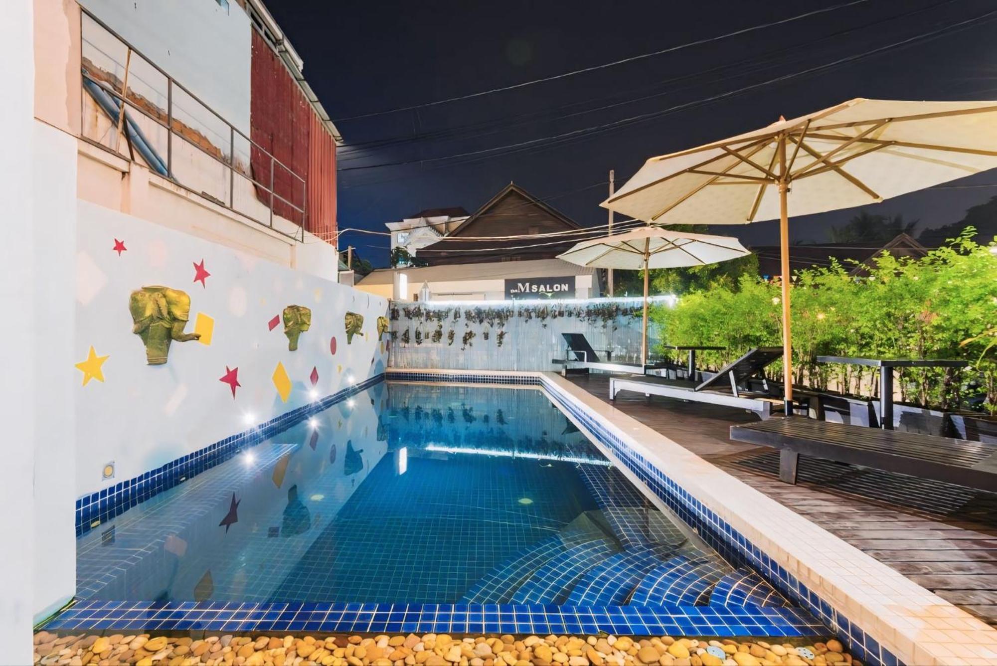 Vplus Hotel Ciudad de Siem Riep Exterior foto