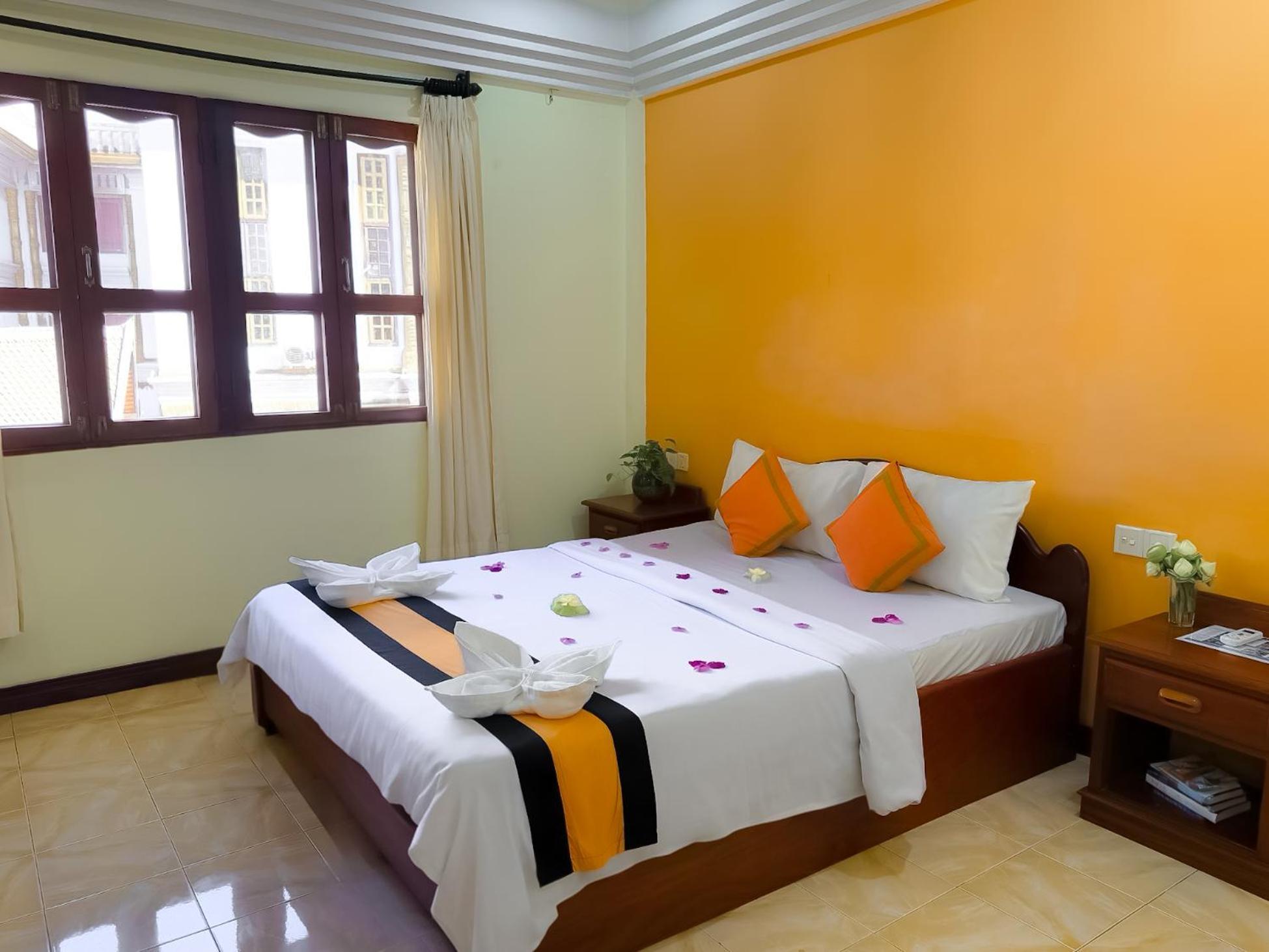 Vplus Hotel Ciudad de Siem Riep Exterior foto